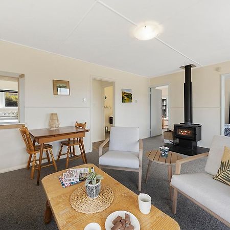 The Green Trout - Paraparaumu Beach Holiday Home المظهر الخارجي الصورة