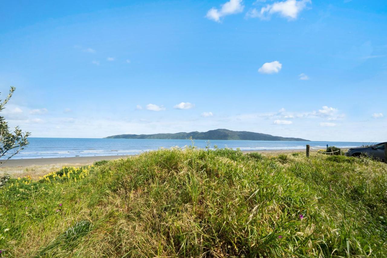 The Green Trout - Paraparaumu Beach Holiday Home المظهر الخارجي الصورة